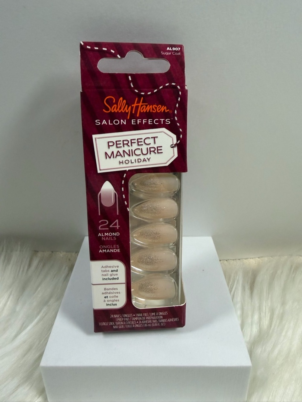 🩷5/$10🩷 Sally Hansen Perfect Manicure Almond Press-On Nails in Sparkling Nude